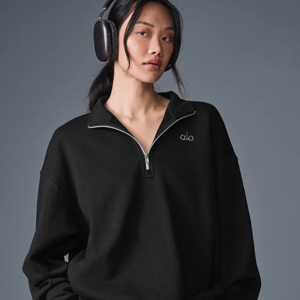 NWT ALO YOGA Accolade 1/4 Zip and Pant Set